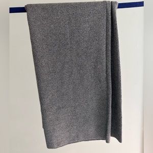 Banana Republic NWT Gray Pencil Skirt with Shimmer